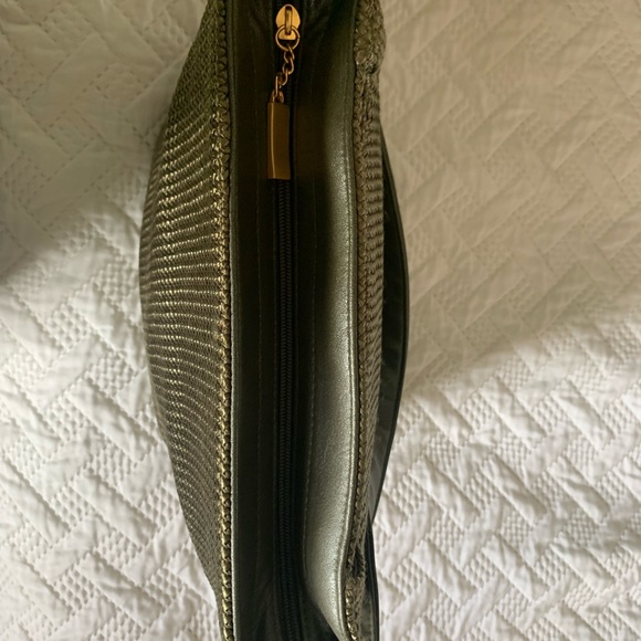 Beautiful green leather trim Worthington handbag - Picture 1 of 5